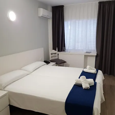 Victoria מלון 3*